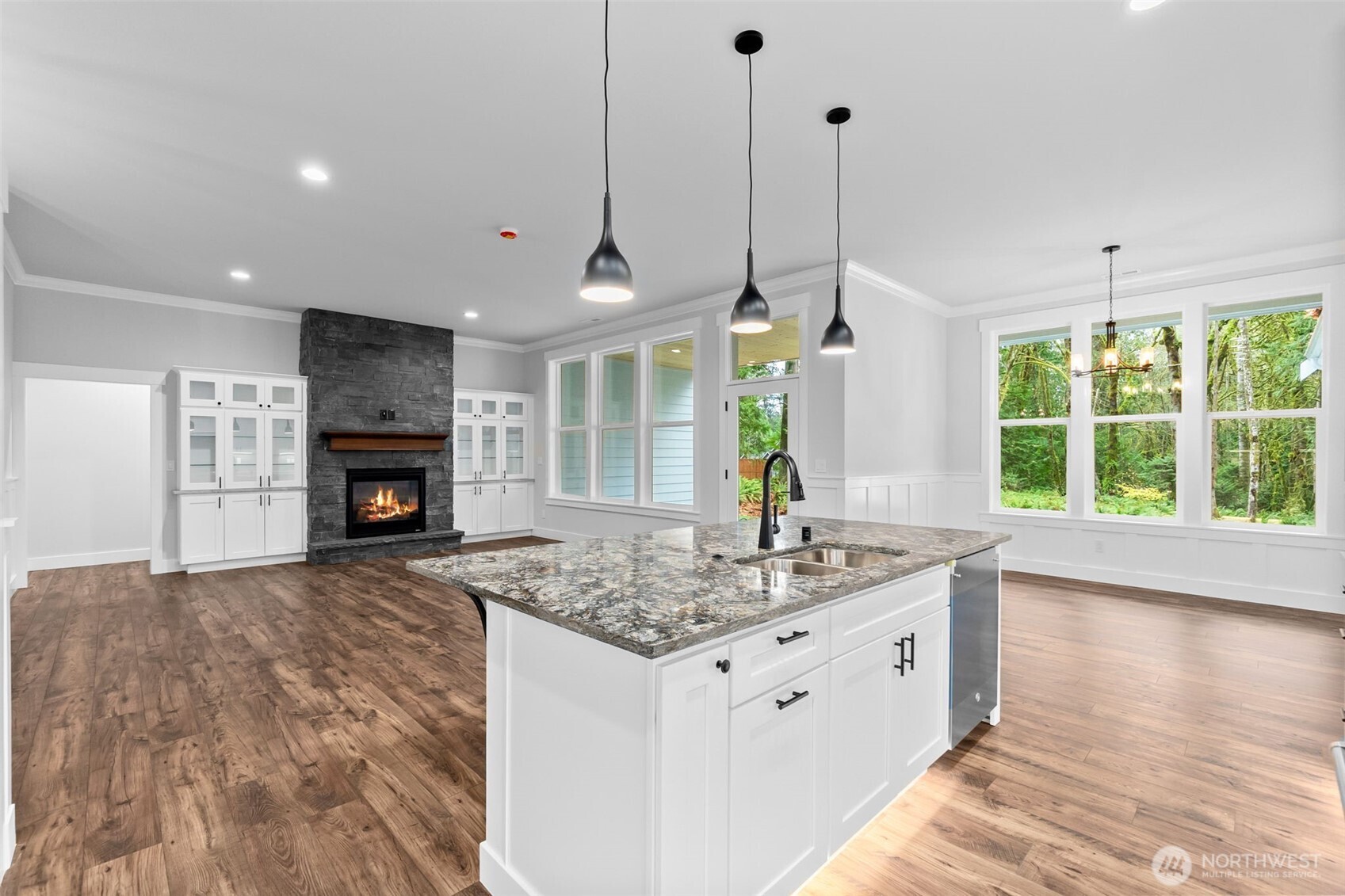 6301 Cooper Point Road Northwest Olympia, WA 98502 - Photo 10 of 24