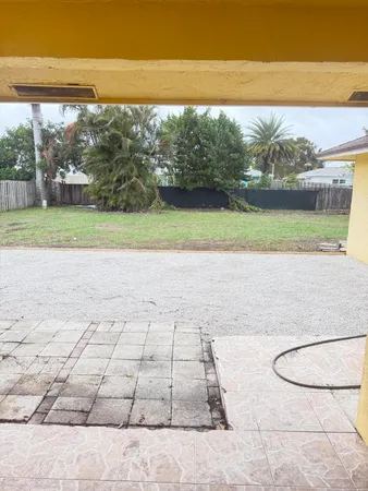 $3,000 | 122 Santiago Street, Royal Palm Beach, FL 33411