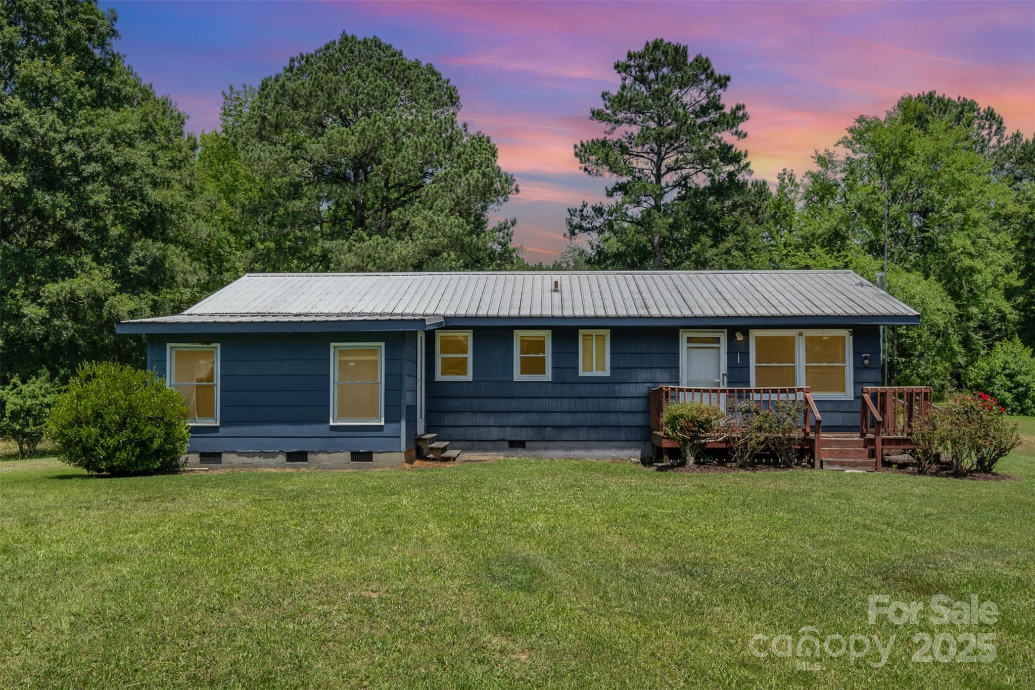 1043 Sid Davis Road Chester, SC 29706 - Photo 1 of 25 a front view of a house with a yard