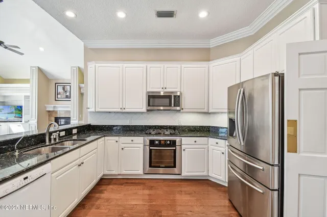 $999,000 | 13022 Huntley Manor Drive, Jacksonville, FL 32224