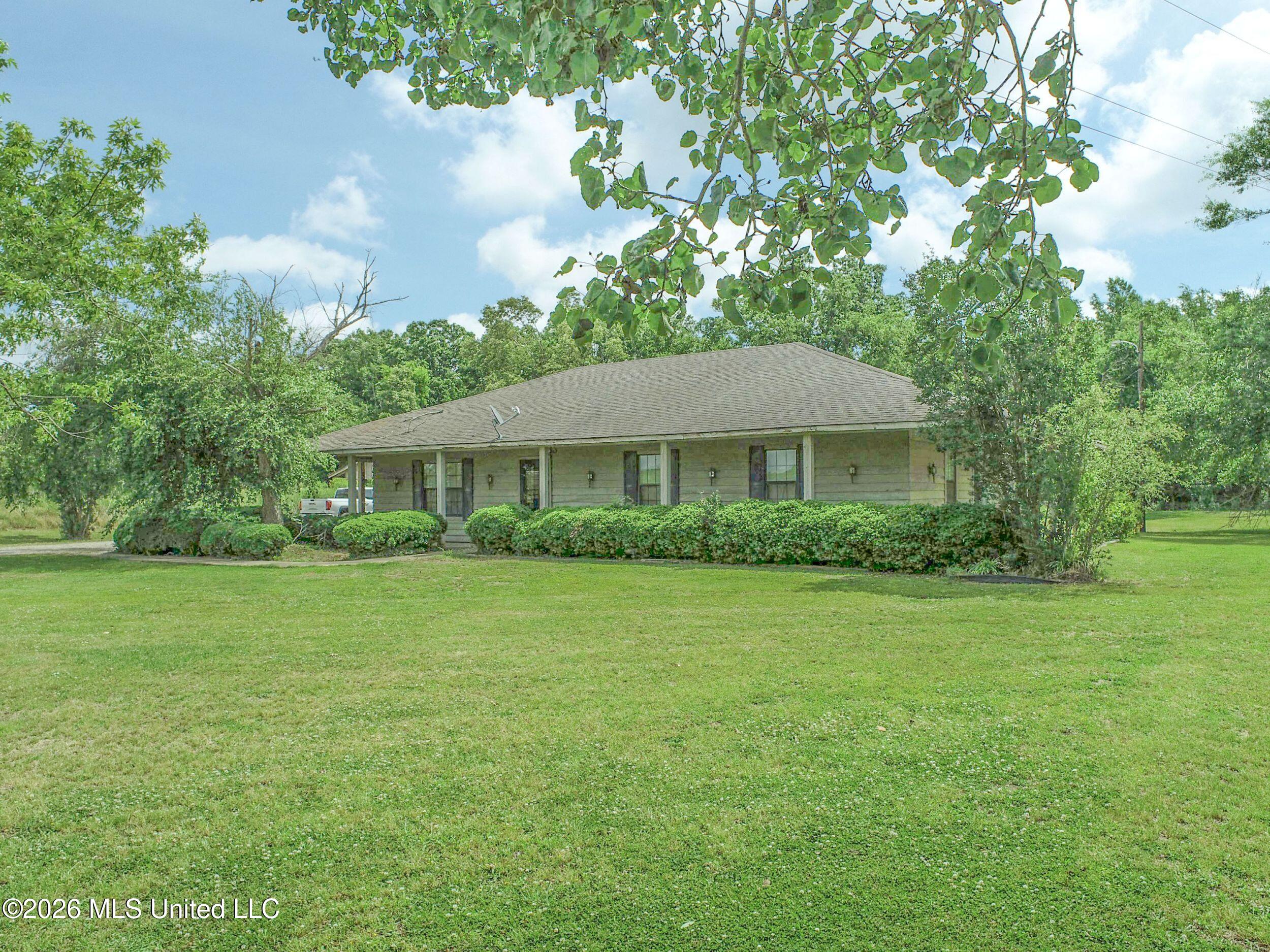 2336 Dummyline Road Batesville, MS 38606 - Photo 17 of 86 2tndlhs11