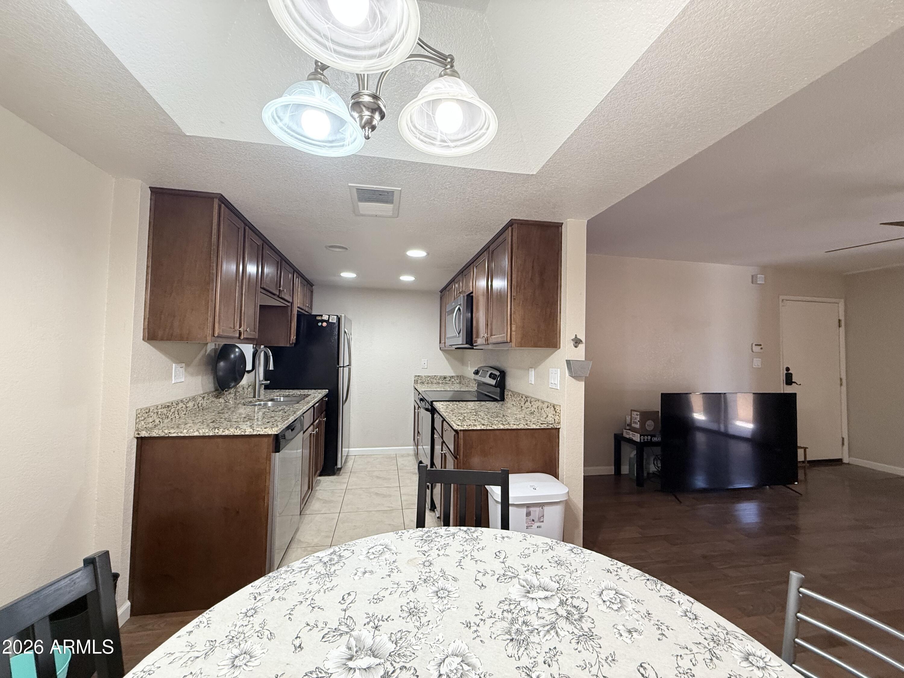 1125 East Broadway Road, Unit 113 Tempe, AZ 85282 - Photo 4 of 20