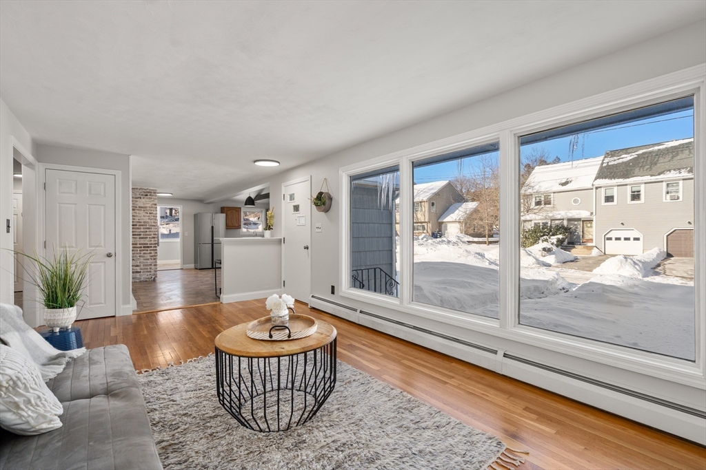 6 Nathaniel Street Worcester, MA 01604 - Photo 5 of 38