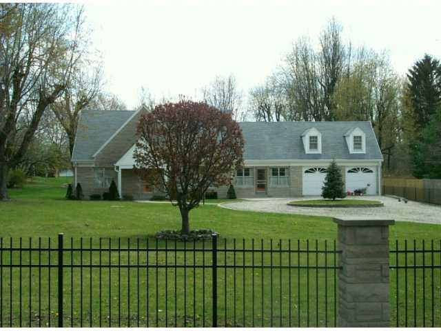 165 West Roberts Road Indianapolis, IN 46217 - Photo 1 of 10 Gallery Image 1