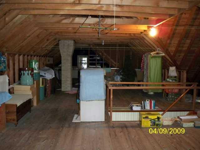 165 West Roberts Road Indianapolis, IN 46217 - Photo 9 of 10 Gallery Image 9