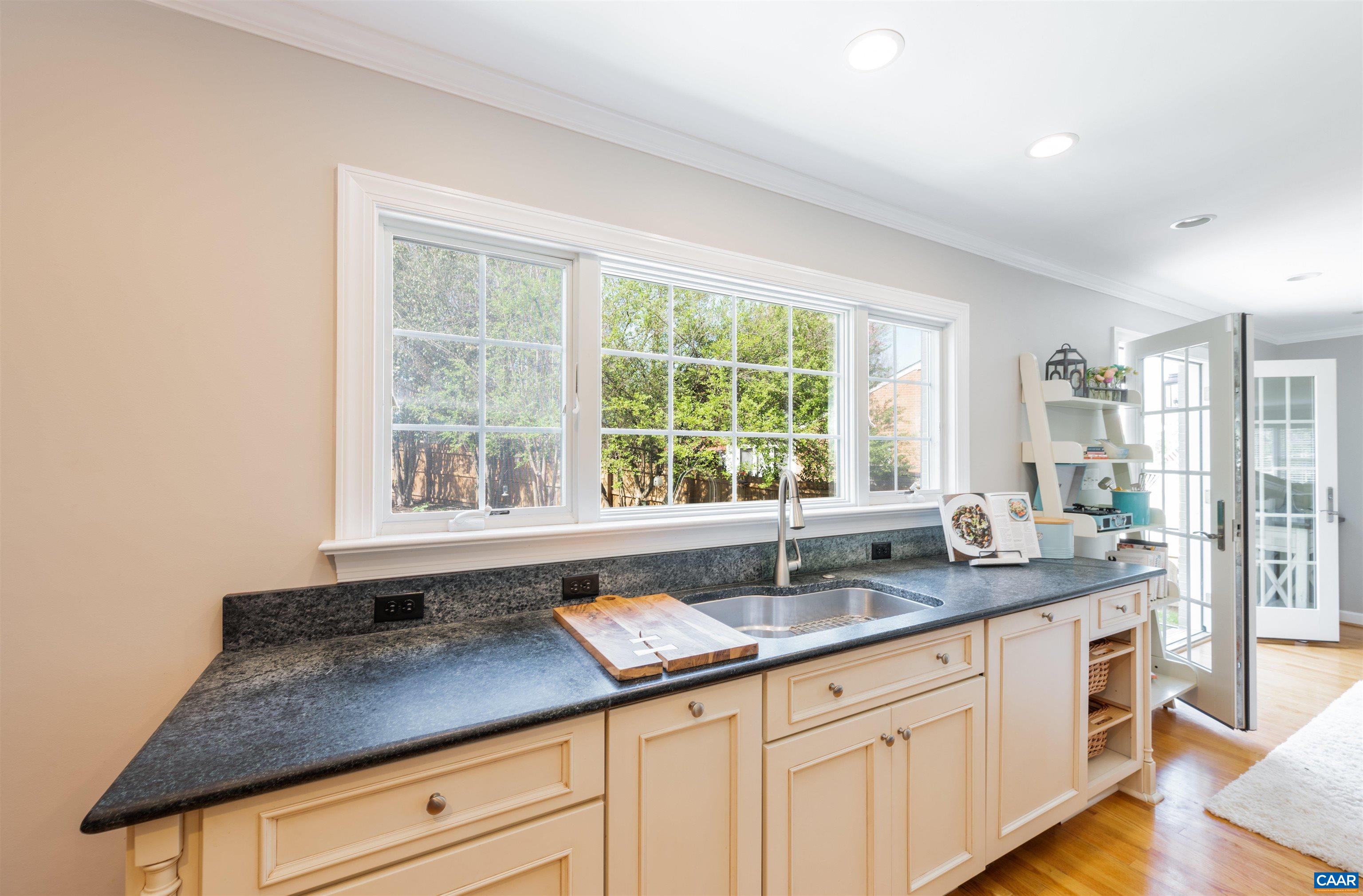 2600 Bennington Road Charlottesville, VA 22901 - Photo 16 of 60