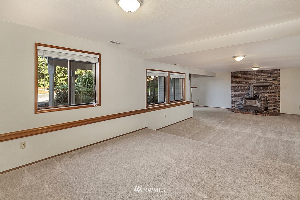 3906 Southwest Dash Point Road Federal Way, WA 98023 - Photo 22 of 25