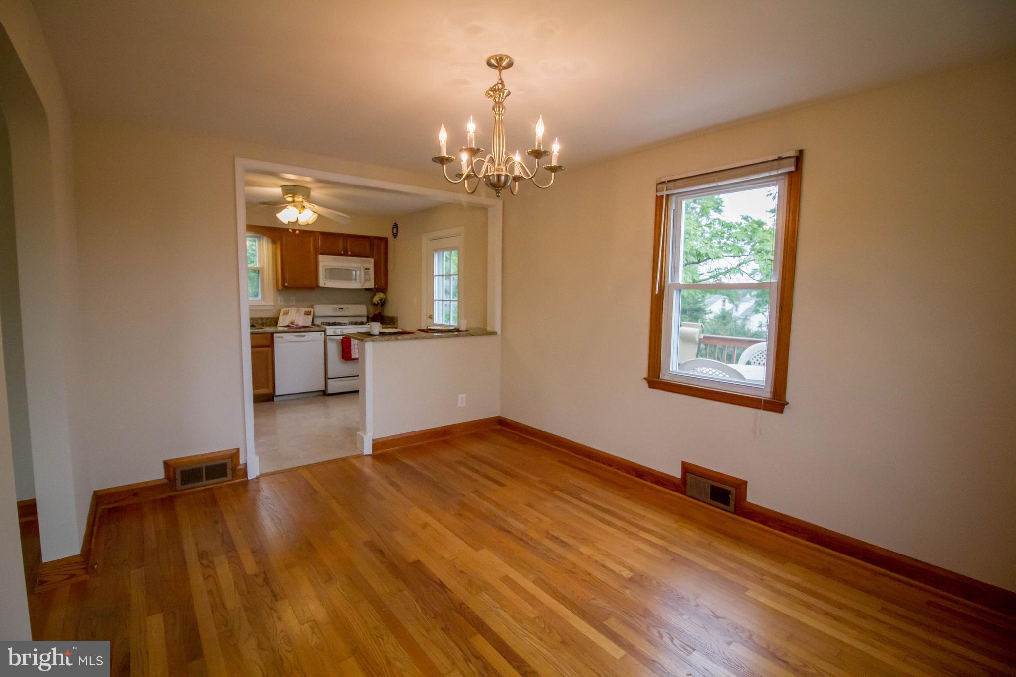 5561 Gayland Road Halethorpe, MD 21227 - Photo 7 of 21 Dining Room