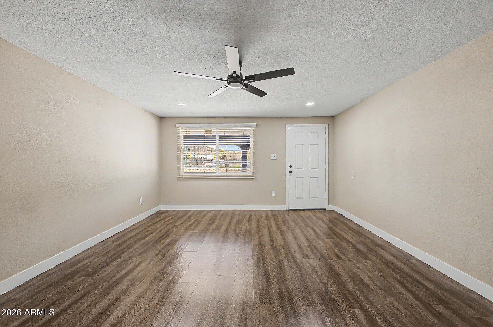 1645 West Thunderbird Road Phoenix, AZ 85023 - Photo 9 of 34