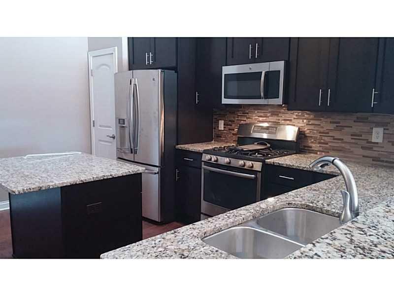 9722 Highpoint Ridge Drive, Unit 9 Fishers, IN 46037 - Photo 11 of 13 Gallery Image 11