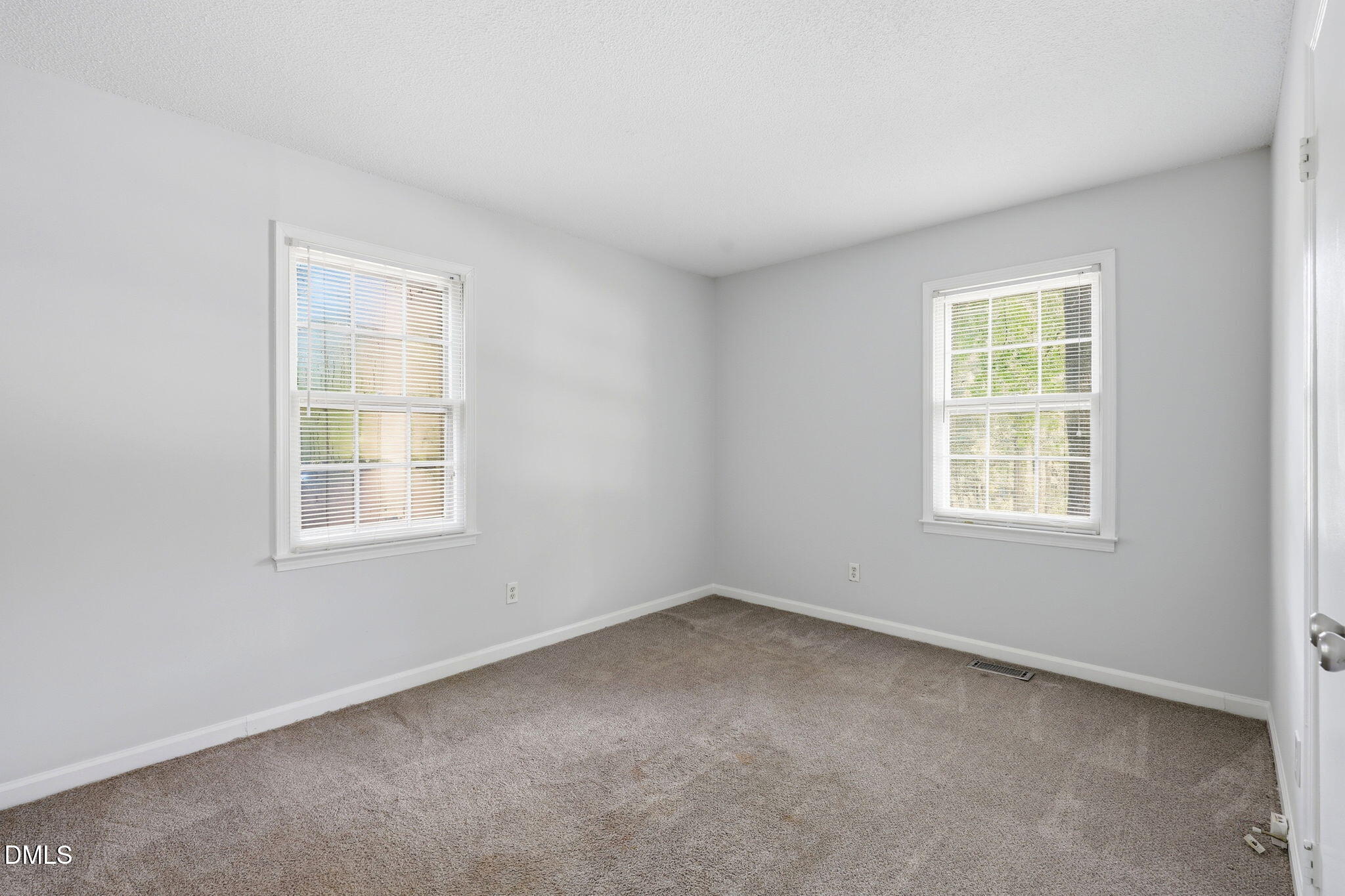 305 Sawmill Road Raleigh, NC 27615 - Photo 15 of 29 23-web-or-mls-IMG_1627