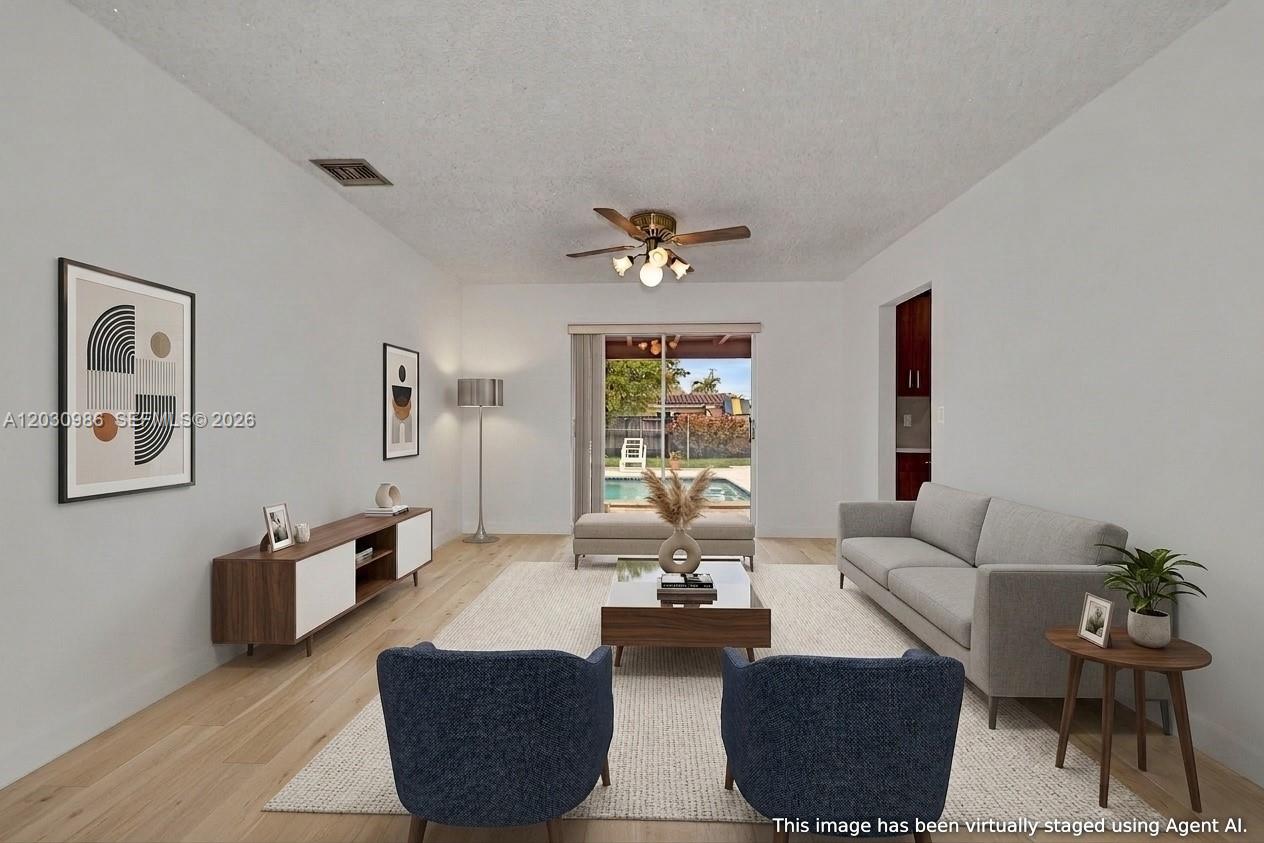 3210 Southwest 94th Court Miami, FL 33165 - Photo 14 of 47 Virtually Staged