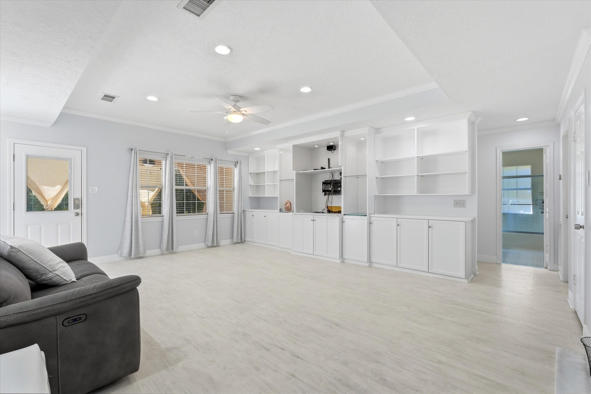 205 Don Q Baytown, TX 77523 - Photo 3 of 27 a view of an empty room with a window