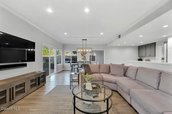 $1,290,000 | 12147 Alder Grove Street, Moorpark, CA 93021