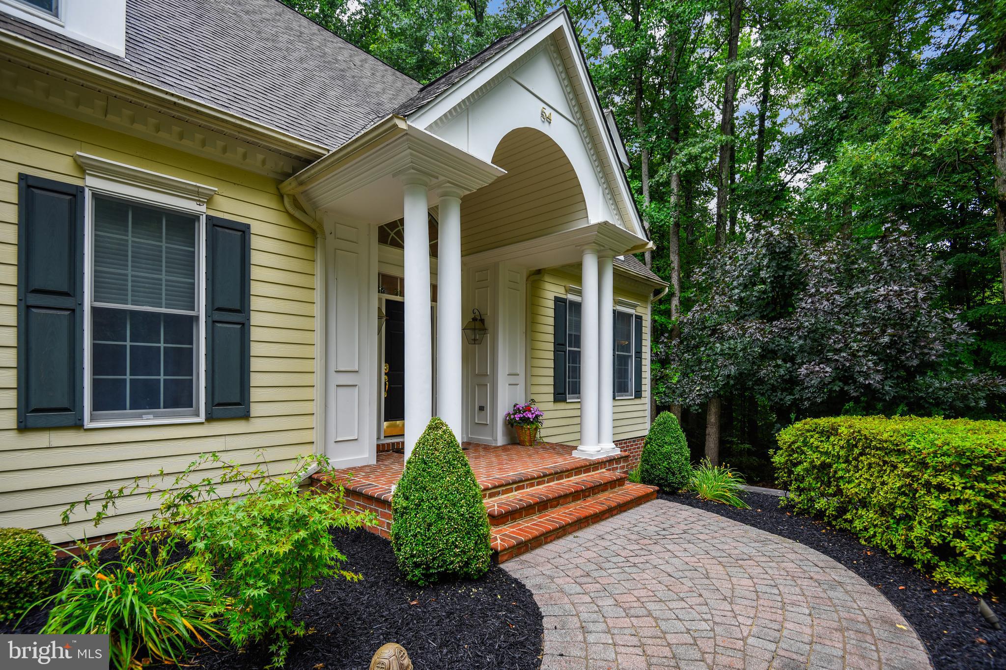 54 Colony Crossing Edgewater, MD 21037 - Photo 4 of 49 The quiet front entrance