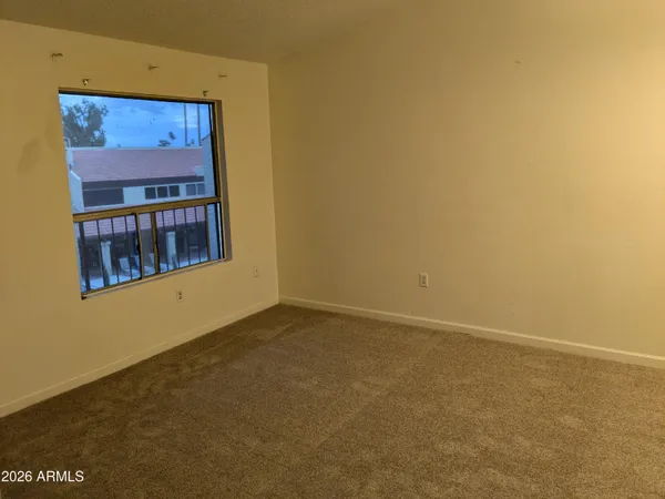 $1,250 | 461 West Holmes Avenue, Unit 311, Mesa, AZ 85210