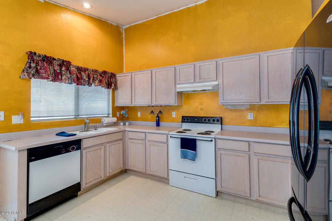 8660 West Granada Road Phoenix, AZ 85037 - Photo 15 of 32 15-Granada