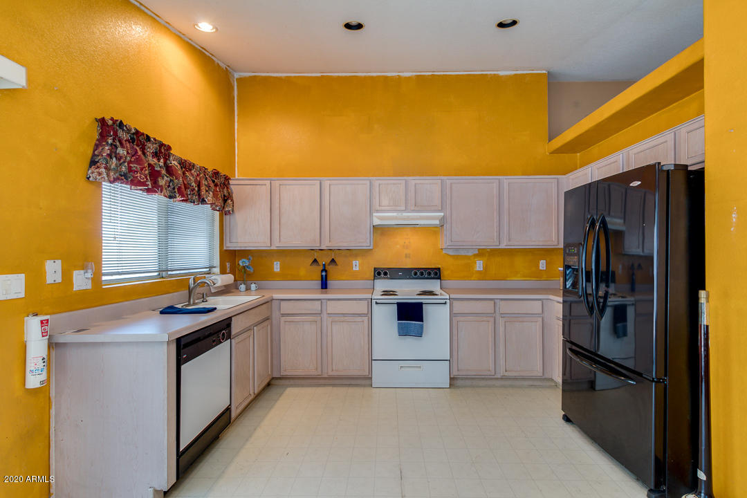 8660 West Granada Road Phoenix, AZ 85037 - Photo 16 of 32 16-Granada