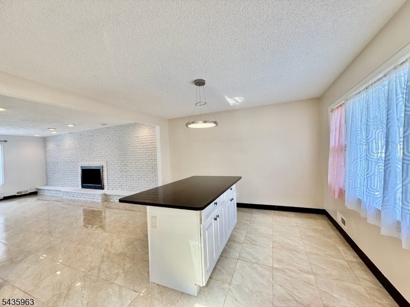 65 Wabeno Avenue Springfield, NJ 07081 - Photo 15 of 43