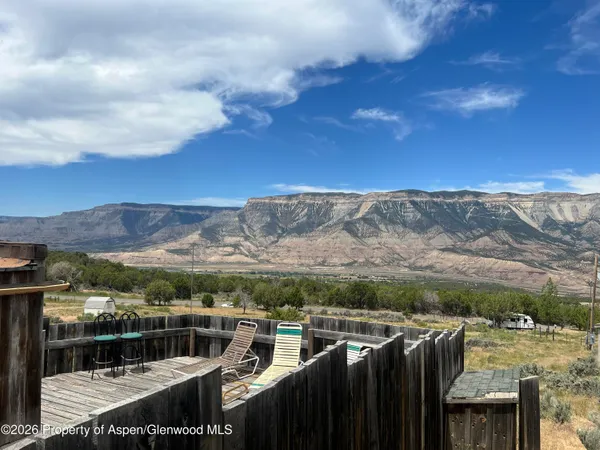 $575,000 | 8296 County Road 301, Parachute, CO 81635