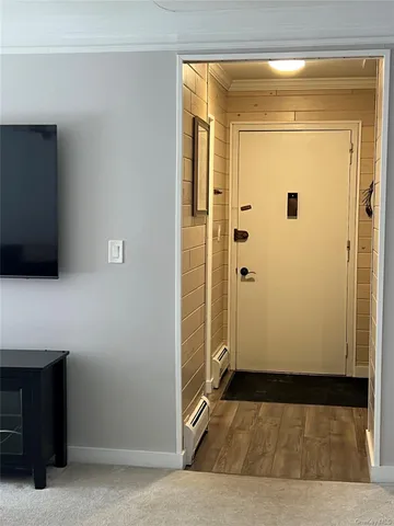 $1,800 | 2 Secora Road, Unit 16, Monsey, NY 10952