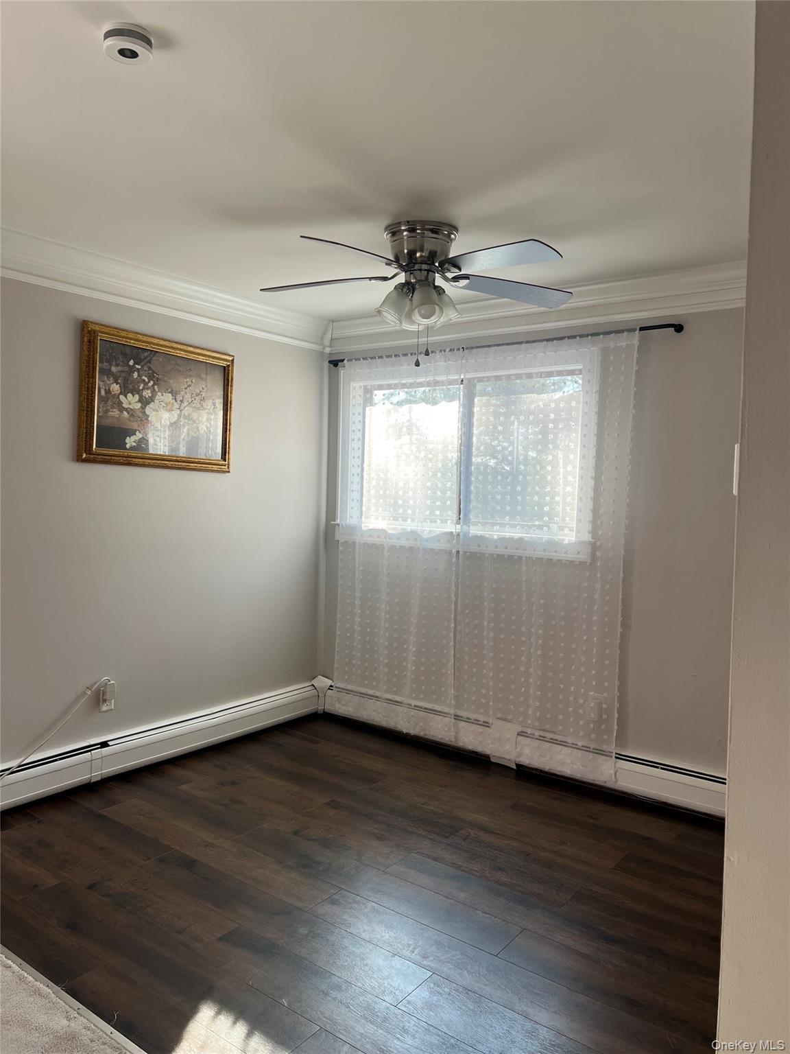 2 Secora Road, Unit 16 Monsey, NY 10952 - Photo 6 of 15 Dining room with new laminate floor