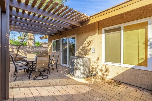 $669,000 | 23540 Lampara Drive, Valencia, CA 91355