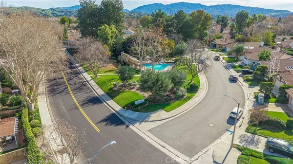 $669,000 | 23540 Lampara Drive, Valencia, CA 91355