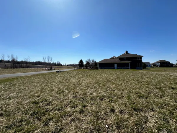 $134,999 | N979 Winds Way, Unit LT9, Ashippun, WI 53066