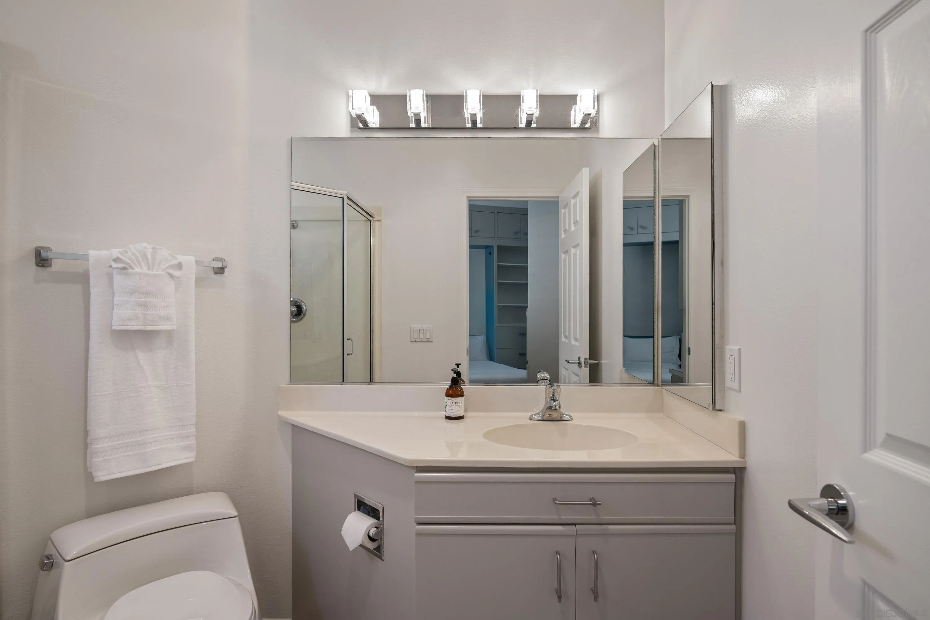 3701 Riviera Drive, Unit 11 Pacific Beach, CA 92109 - Photo 26 of 32