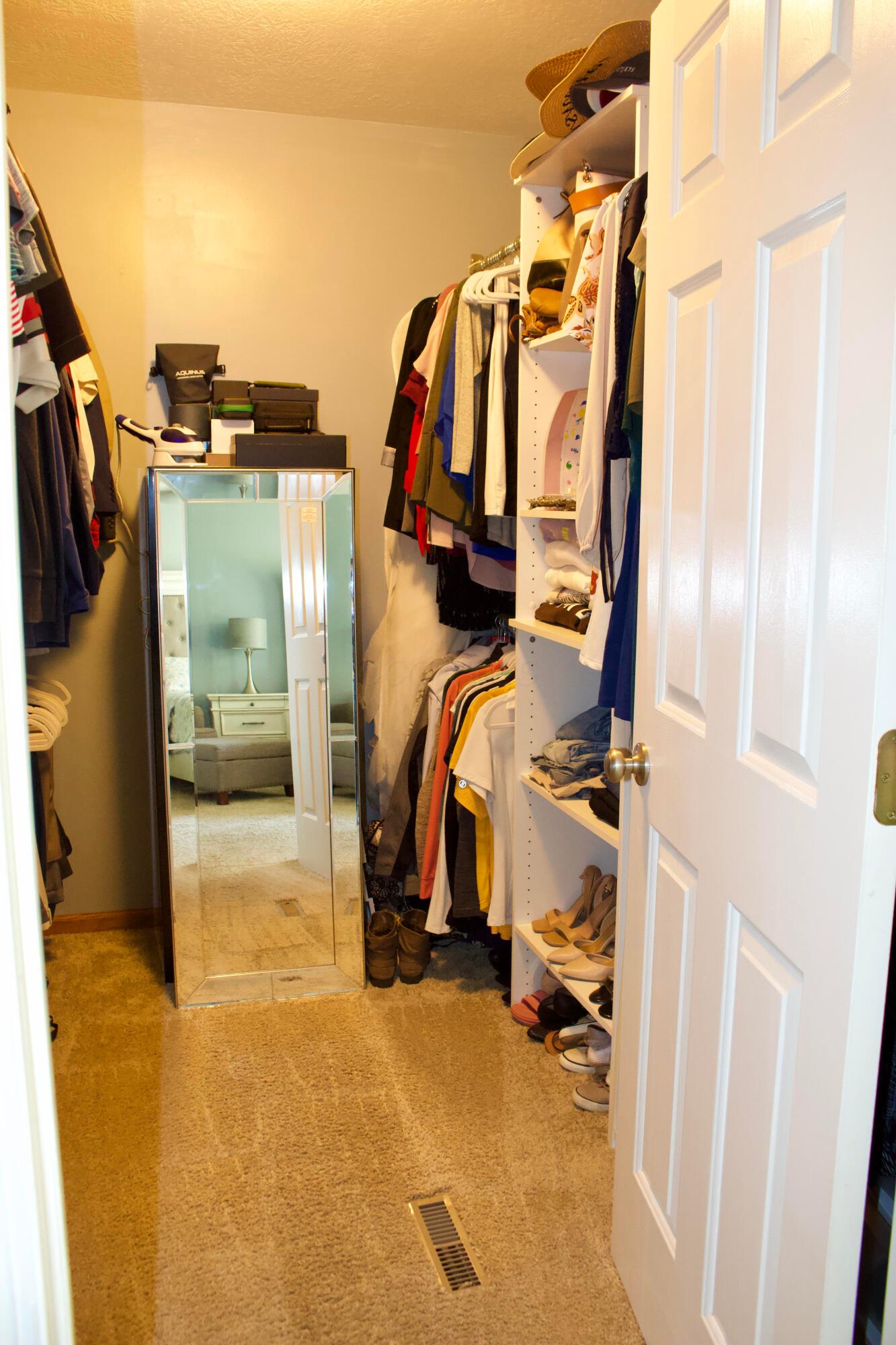 5332 Watkins Road Southwest Pataskala, OH 43062 - Photo 36 of 51 Owner Closet