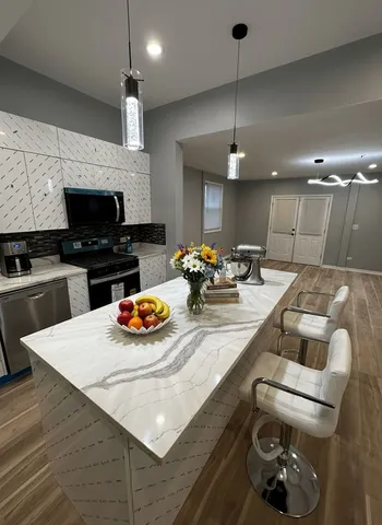 $399,900 | 62 West 113th Street, Chicago, IL 60628