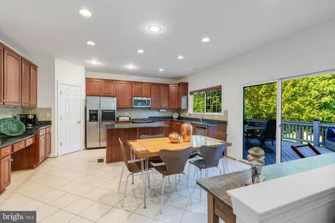 $1,049,000 | 21648 Trask Place, Ashburn, VA 20147