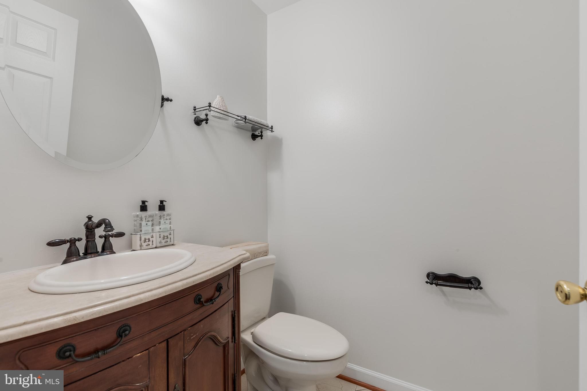 21648 Trask Place Ashburn, VA 20147 - Photo 22 of 61
