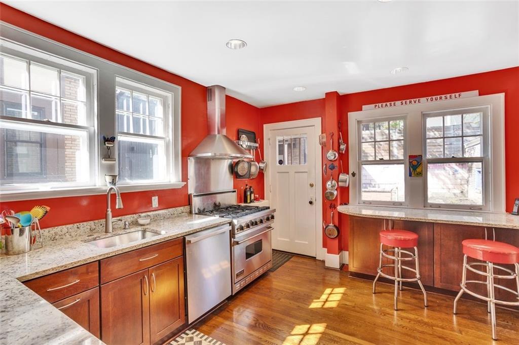 7543 Rosemary Road Pittsburgh, PA 15221 - Photo 11 of 39