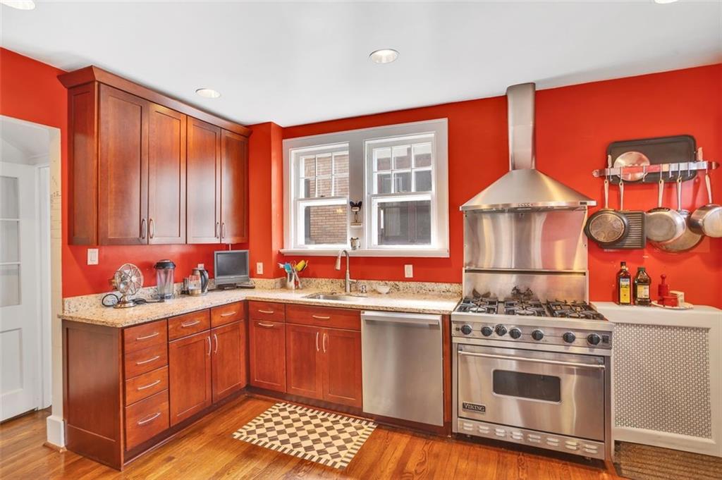 7543 Rosemary Road Pittsburgh, PA 15221 - Photo 13 of 39