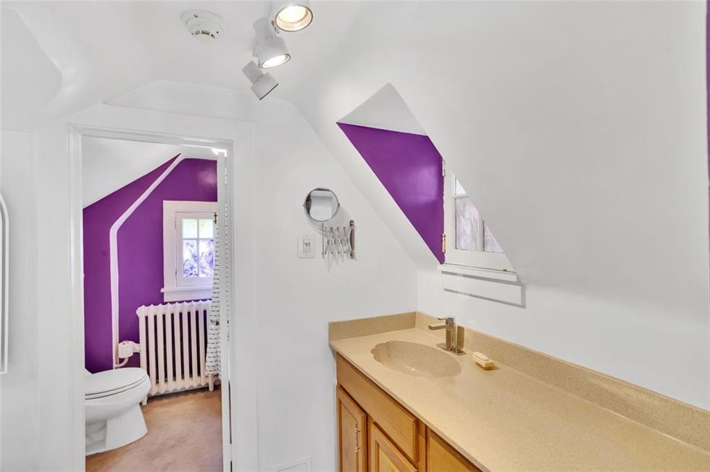 7543 Rosemary Road Pittsburgh, PA 15221 - Photo 24 of 39