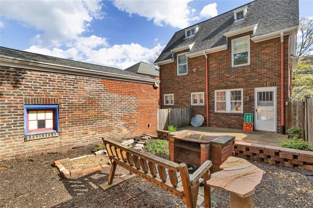 7543 Rosemary Road Pittsburgh, PA 15221 - Photo 34 of 39