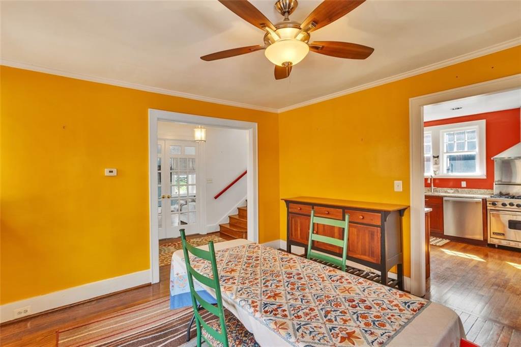 7543 Rosemary Road Pittsburgh, PA 15221 - Photo 10 of 39