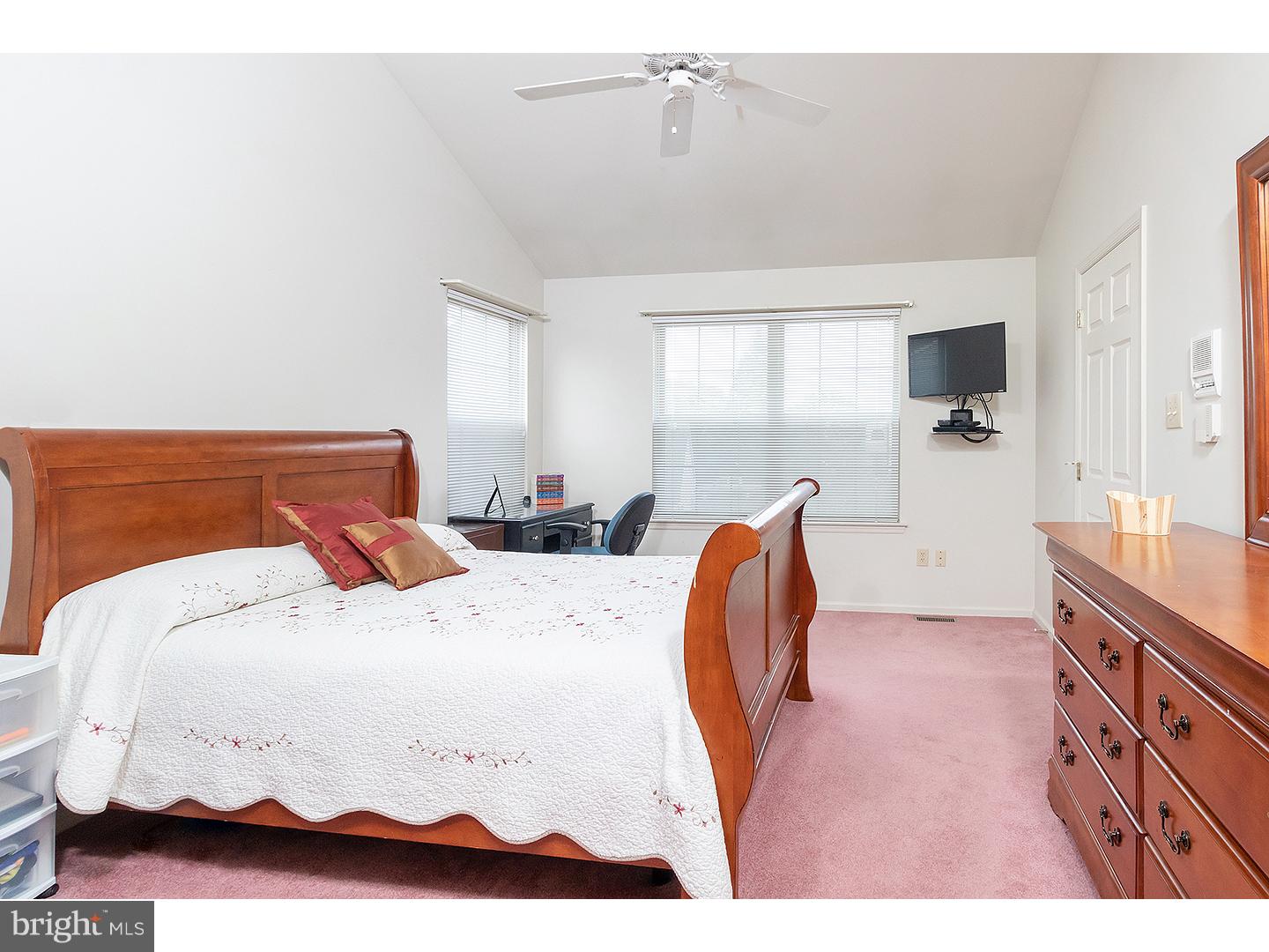 9 Teaberry Lane Delran, NJ 08075 - Photo 7 of 15 Bedroom - Main