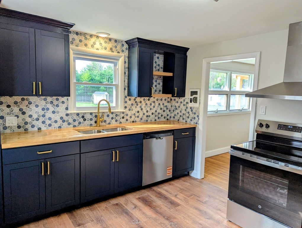 65 B Depot Road, Unit B Oxford, MA 01540 - Photo 3 of 17