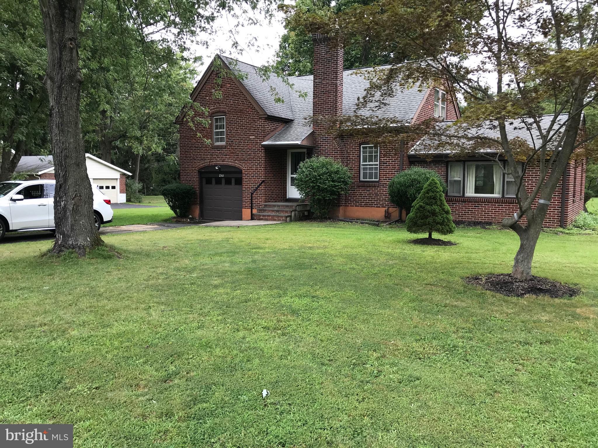 2361 Upper Barness Road Warrington, PA 18976 - Photo 3 of 11 Gallery Image 3