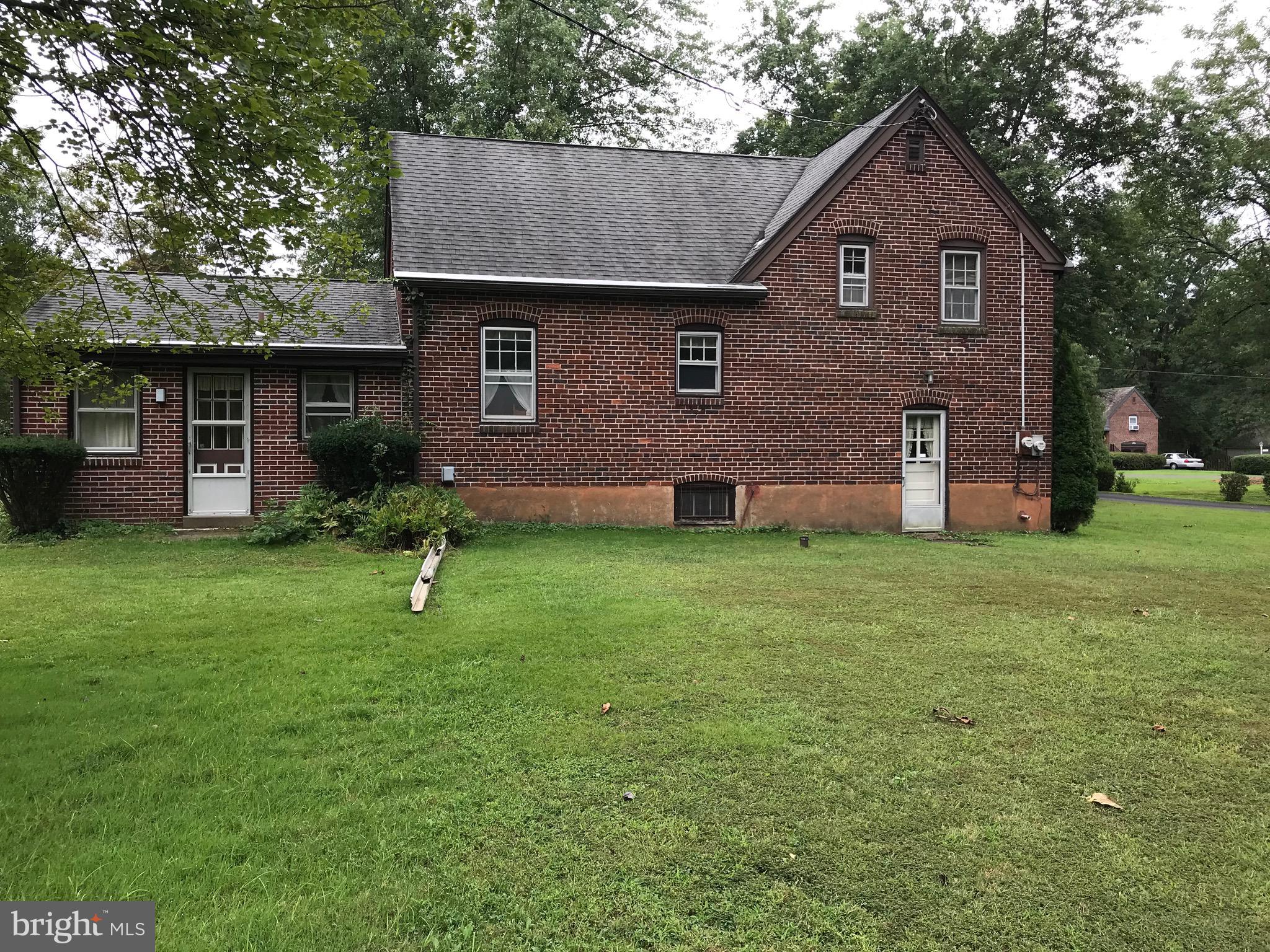 2361 Upper Barness Road Warrington, PA 18976 - Photo 5 of 11 Gallery Image 5