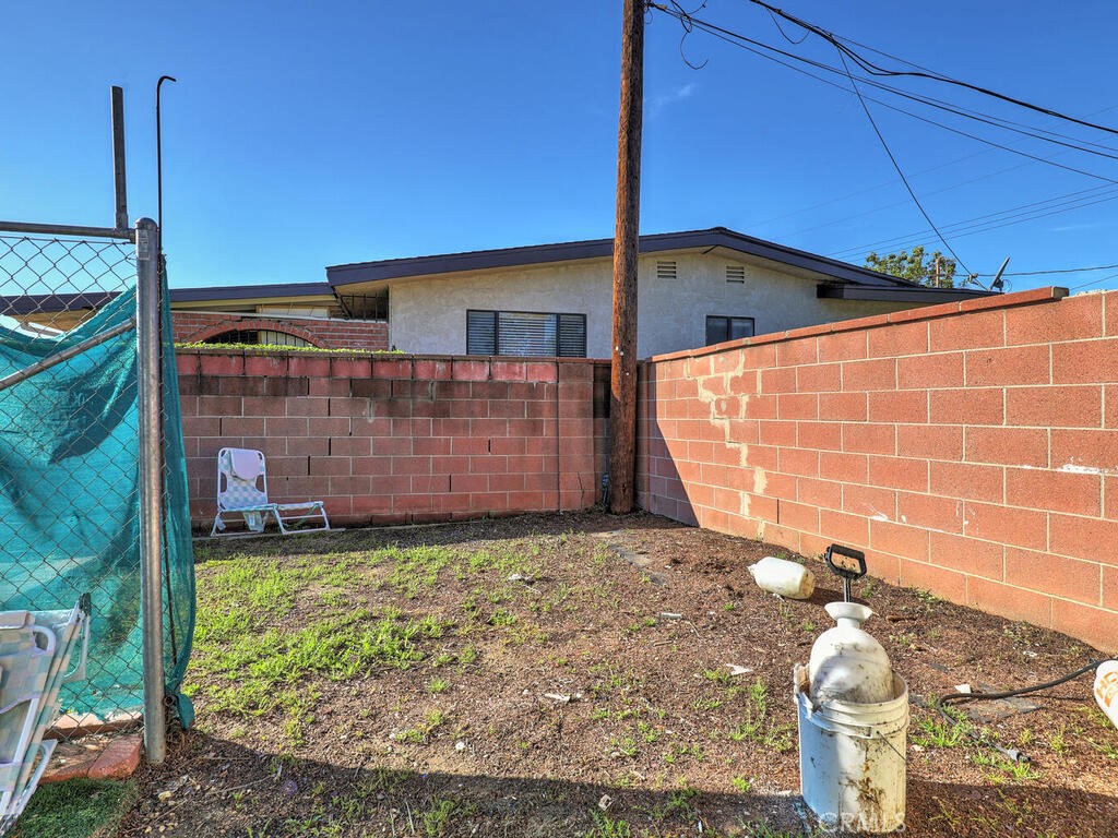 14839 Figueras Road La Mirada, CA 90638 - Photo 33 of 35