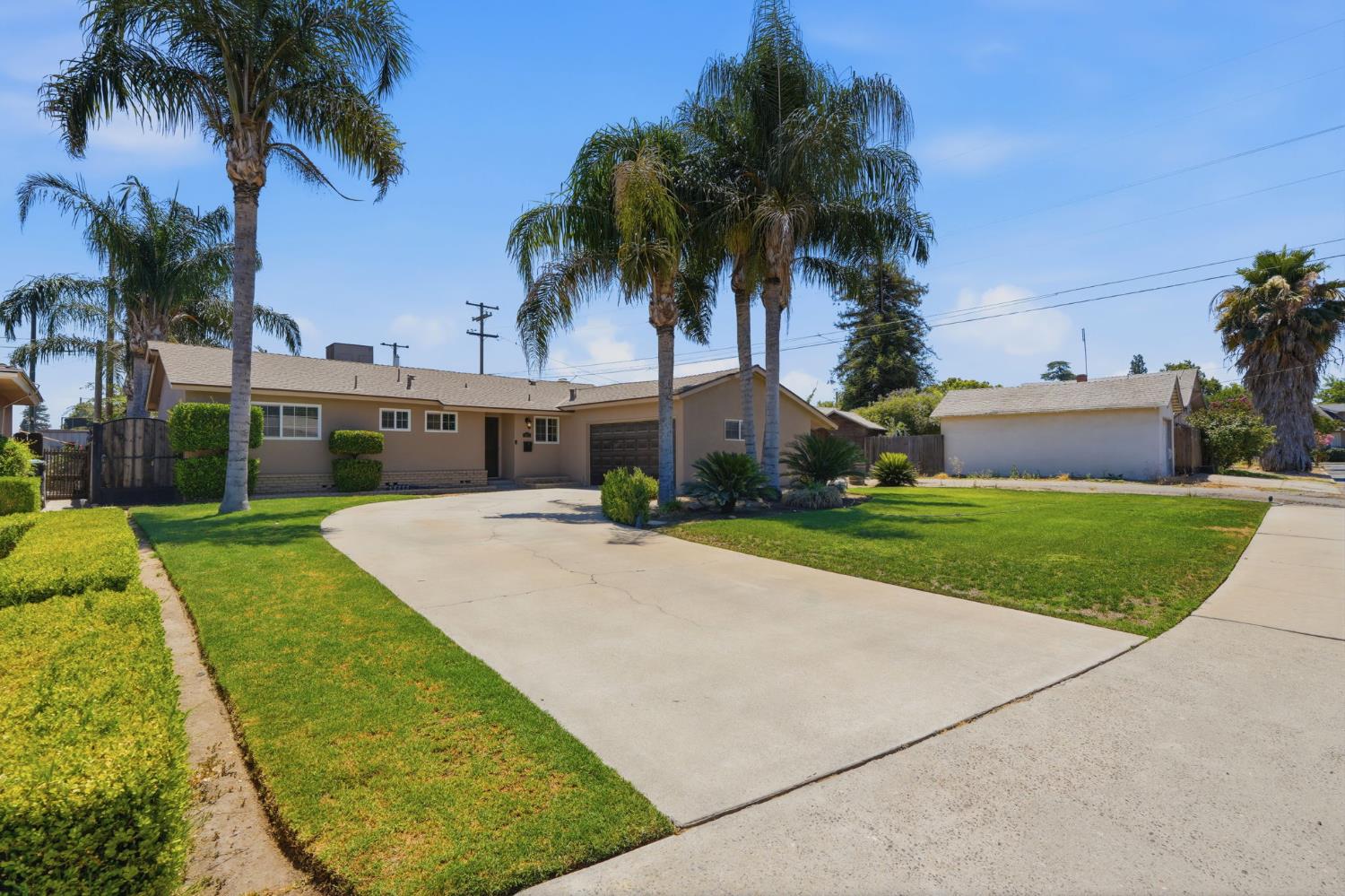 313 North 2nd Street Fowler, CA 93625 - Photo 3 of 27