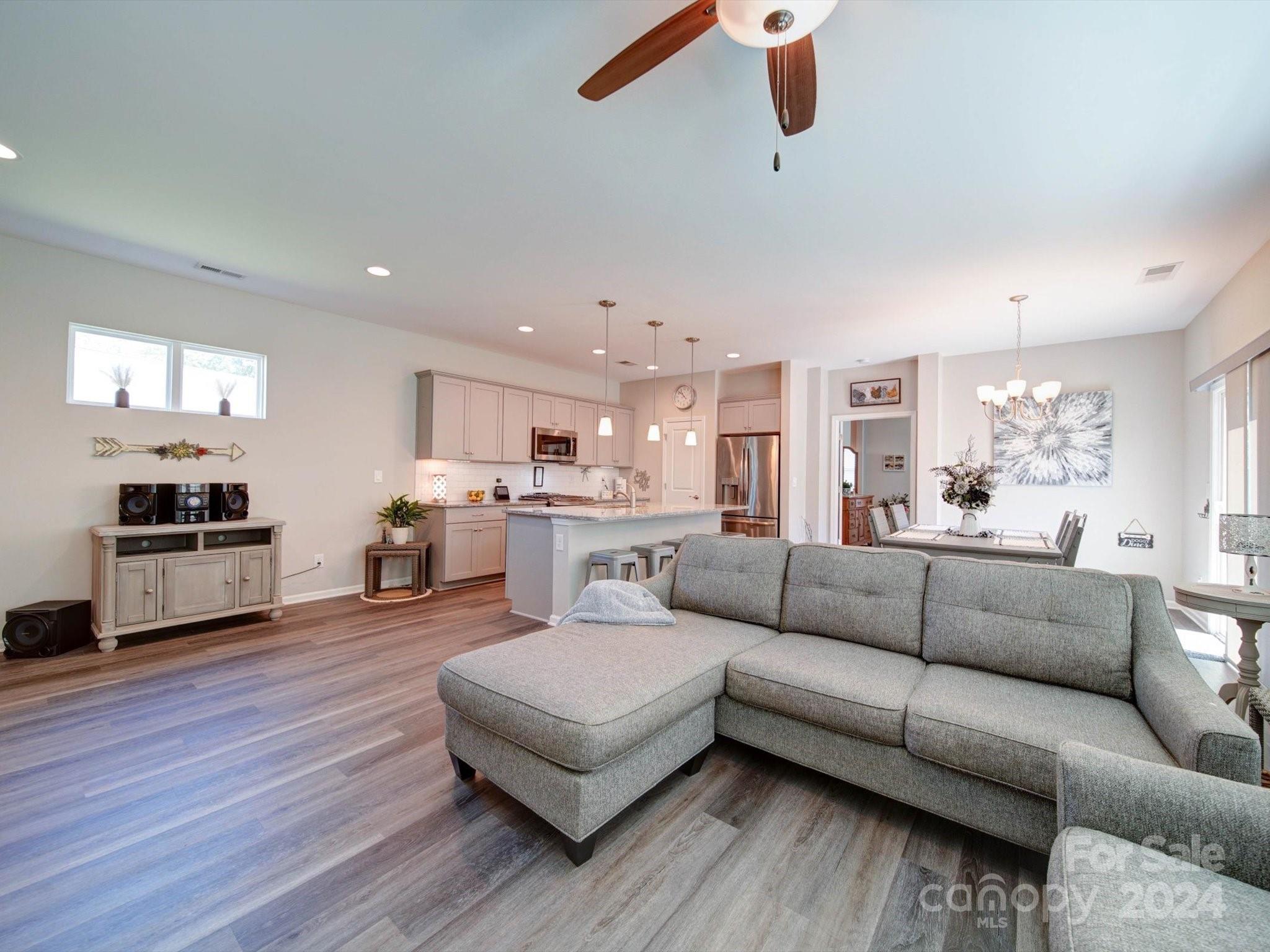 230 Flat Rock Drive Denver, NC 28037 - Photo 3 of 27