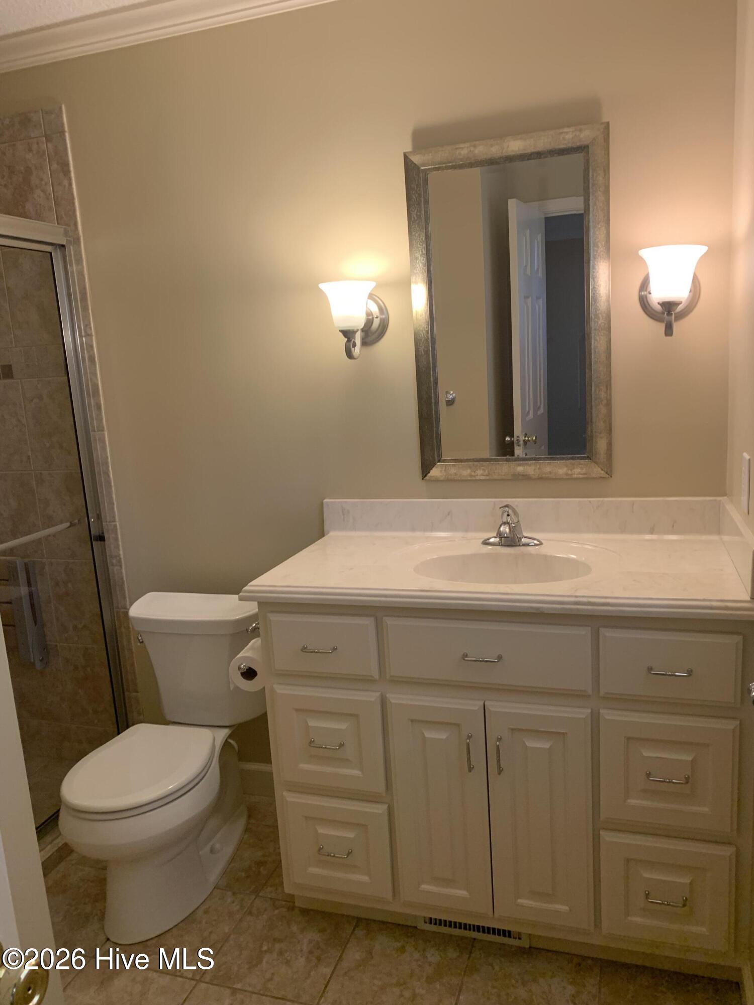 1129 Strawbush Road Rocky Mount, NC 27804 - Photo 21 of 28 Primary bath
