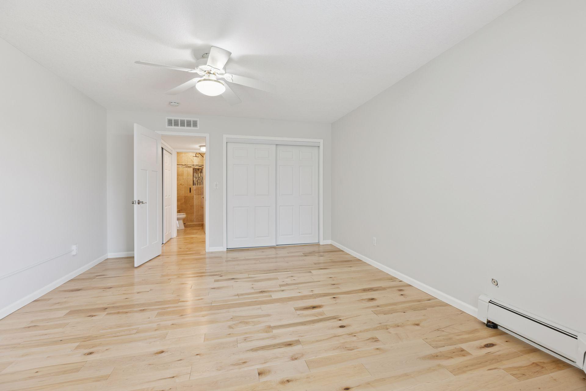 2230 Midland Grove Road, Unit 201 Roseville, MN 55113 - Photo 17 of 26 Gallery Image 17