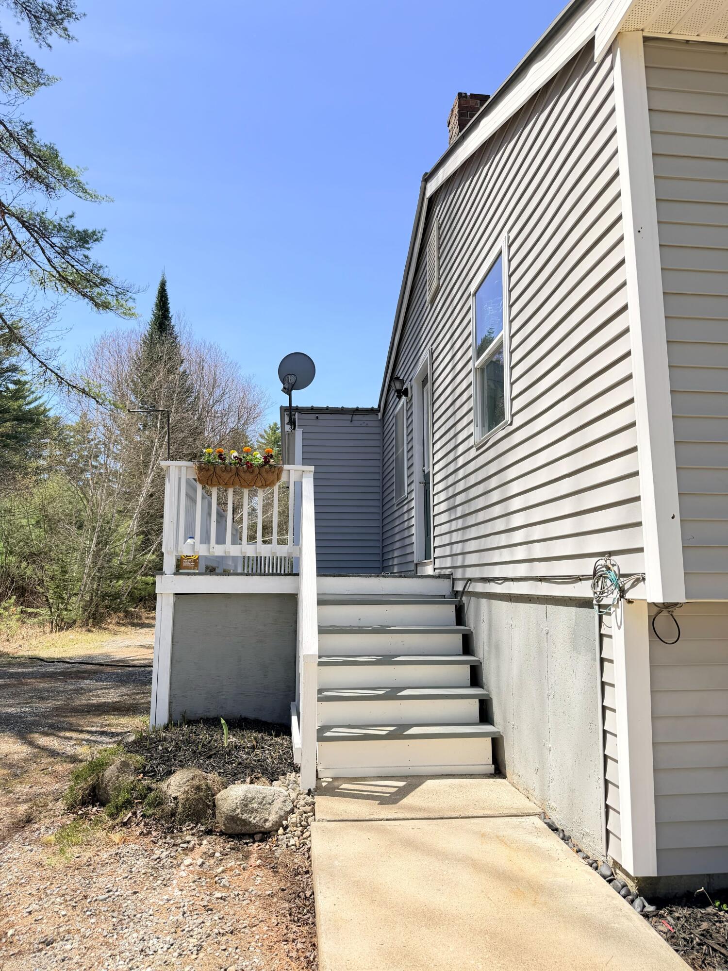 1112 Denmark Road Denmark, ME 04022 - Photo 67 of 114 20260428_155254357_iOS