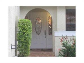 6115 Via Laguna Lane Boca Raton, FL 33433 - Photo 2 of 14 a view of a entryway in a house